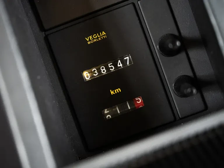 1989 Ferrari Testarossa - Image 16 of 31