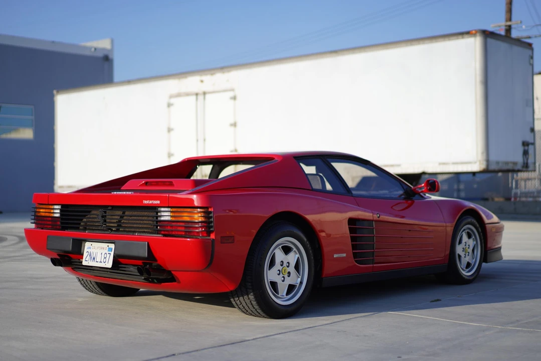 1989 Ferrari Testarossa - Image 25 of 31