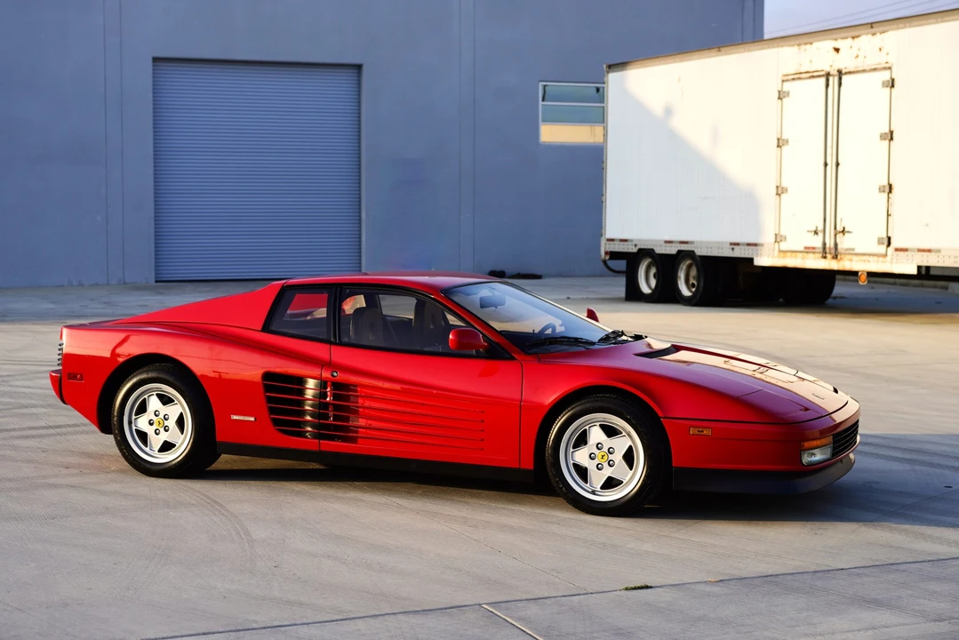 1989 Ferrari Testarossa - Image 21 of 31