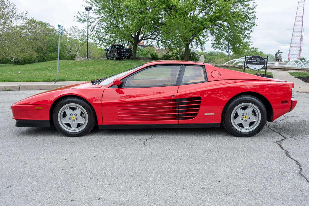 1989 Ferrari Testarossa - Image 12 of 31