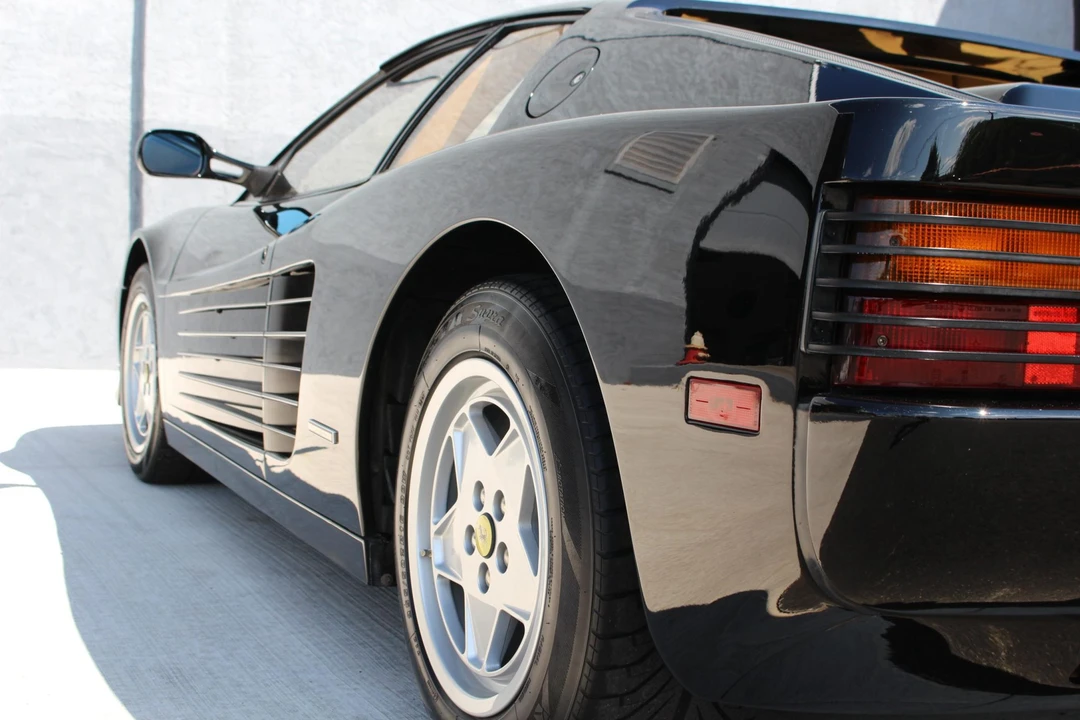 1989 Ferrari Testarossa - Image 26 of 31