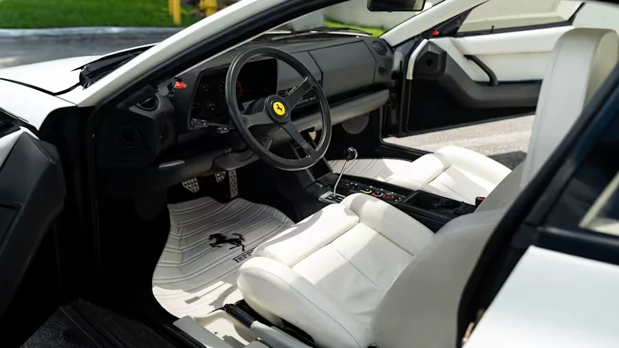 1989 Ferrari Testarossa - Image 17 of 29