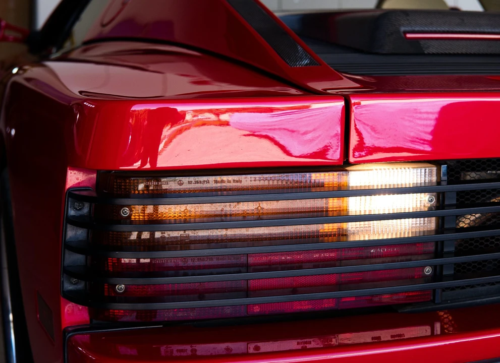 1989 Ferrari Testarossa - Image 23 of 31