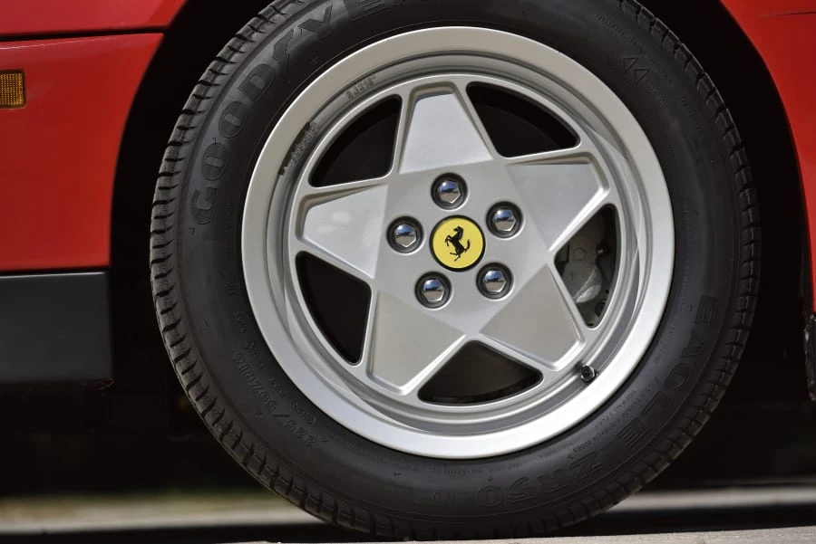 1989 Ferrari Testarossa - Image 21 of 31