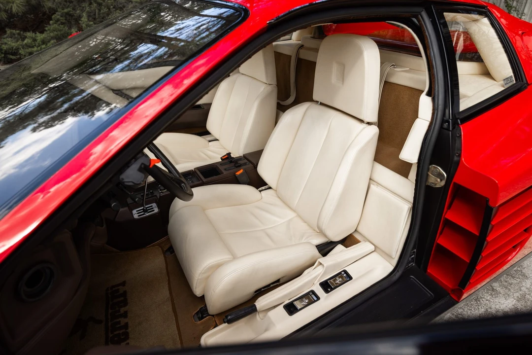 1989 Ferrari Testarossa - Image 27 of 31