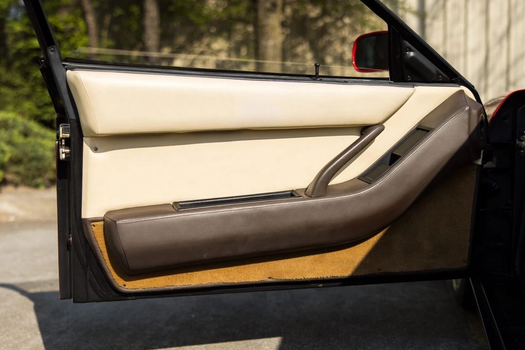 1989 Ferrari Testarossa - Image 26 of 31