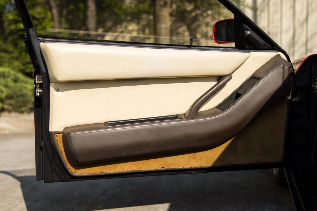 1989 Ferrari Testarossa - Image 26 of 31