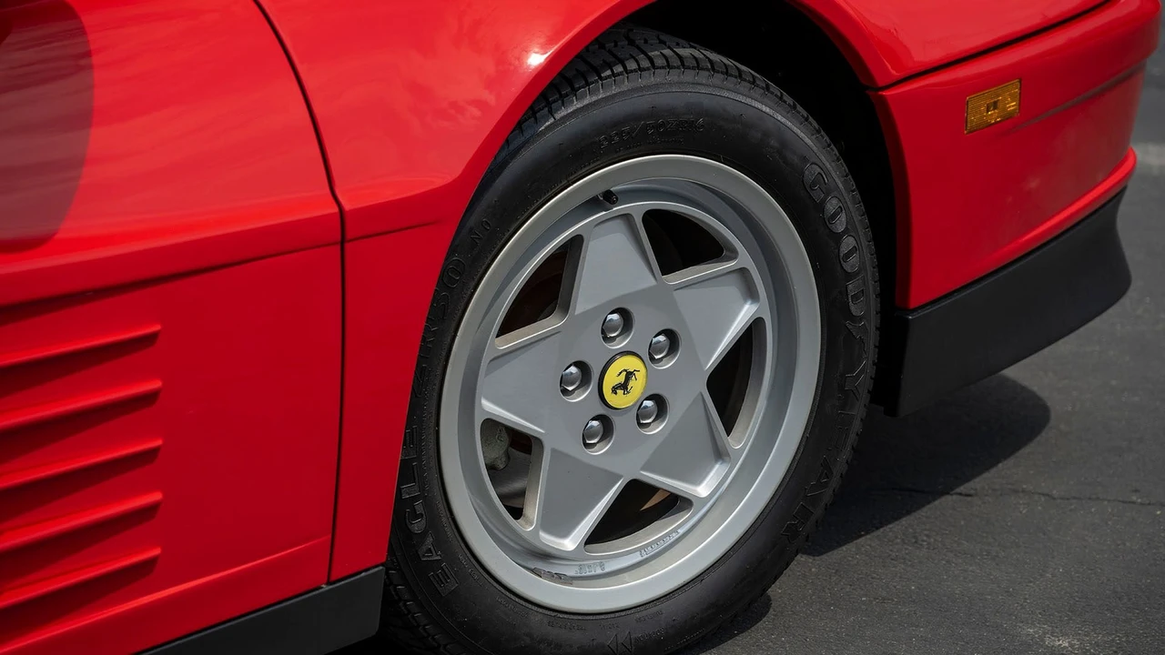 1989 Ferrari Testarossa - Image 29 of 31