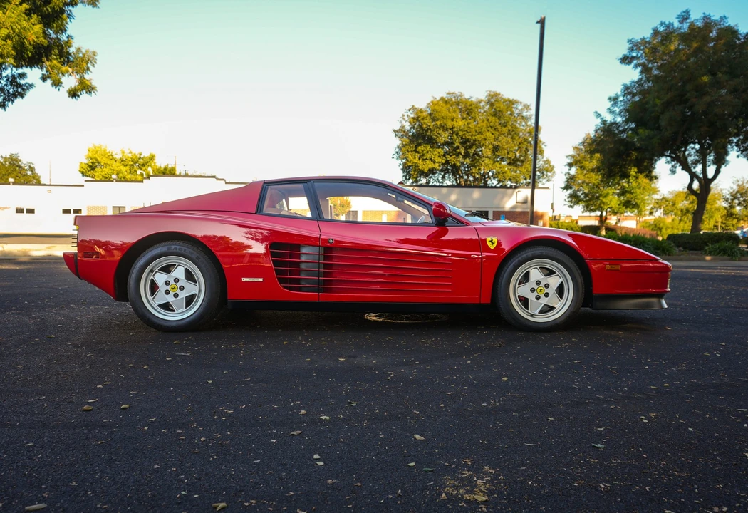 1989 Ferrari Testarossa - Image 7 of 31