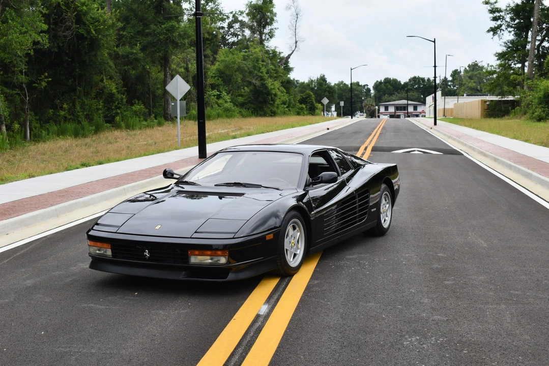 1989 Ferrari Testarossa - Image 2 of 31