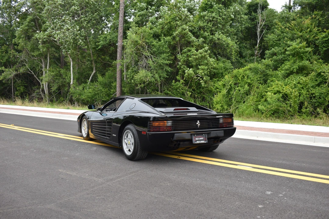 1989 Ferrari Testarossa - Image 17 of 31