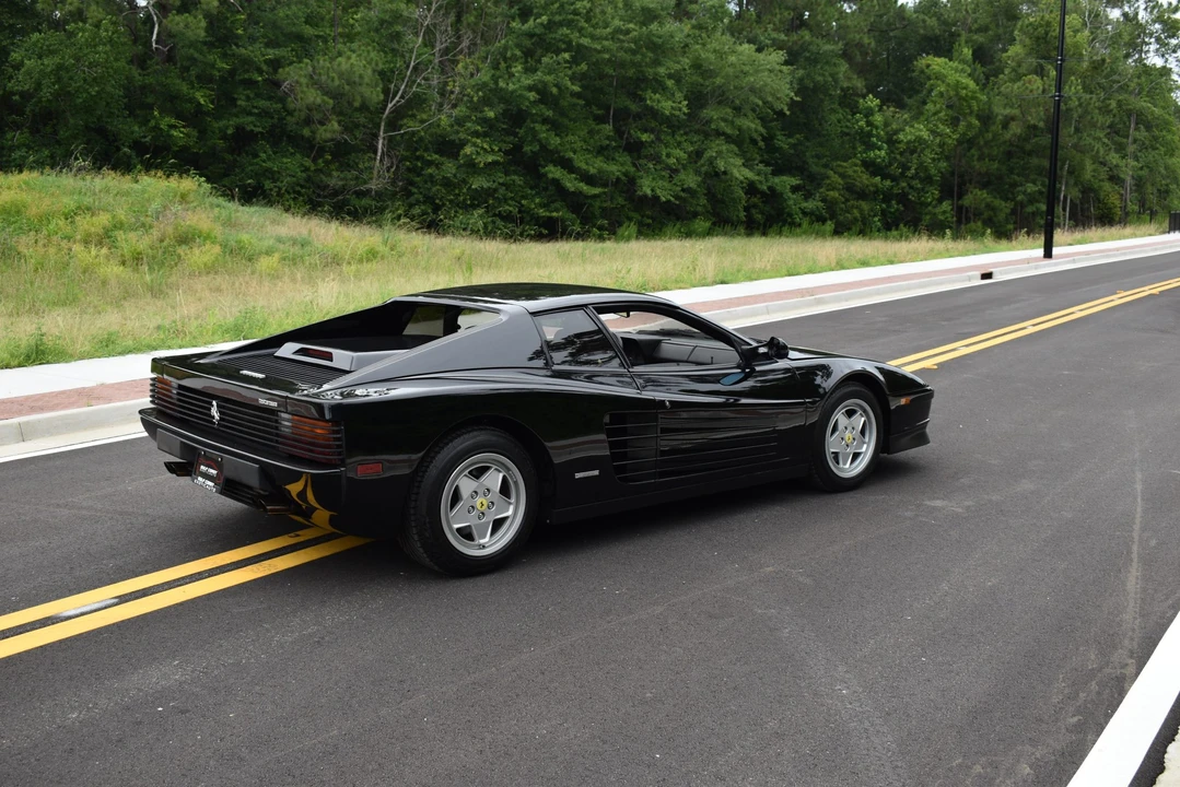 1989 Ferrari Testarossa - Image 12 of 31
