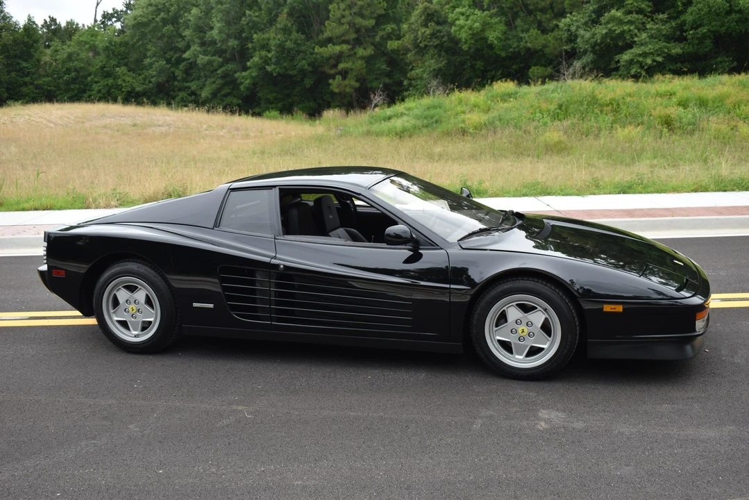 1989 Ferrari Testarossa - Image 9 of 31