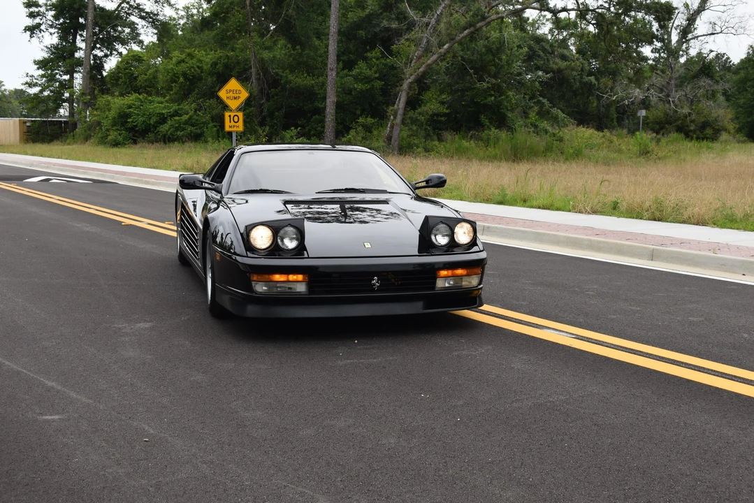 1989 Ferrari Testarossa - Image 7 of 31