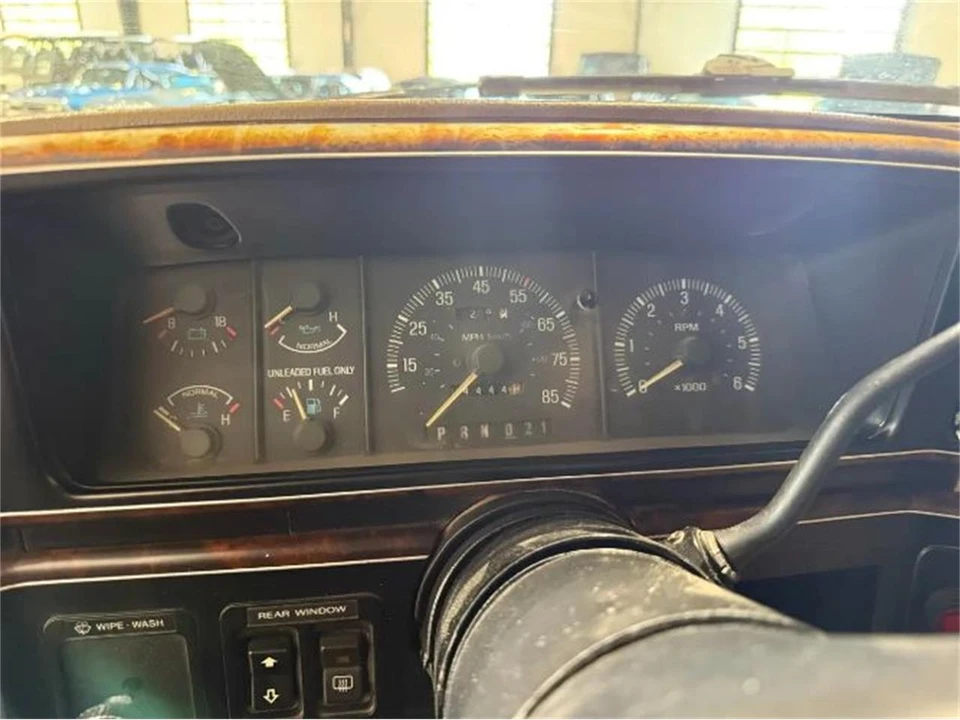 1989 Ford Bronco 4th Gen - Image 15 of 28
