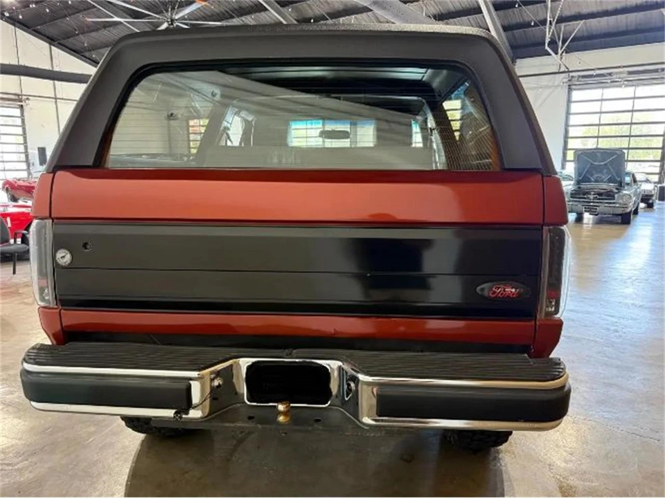 1989 Ford Bronco 4th Gen - Image 23 of 28