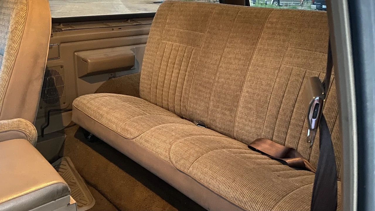 1989 Ford Bronco 4th Gen - Image 7 of 13