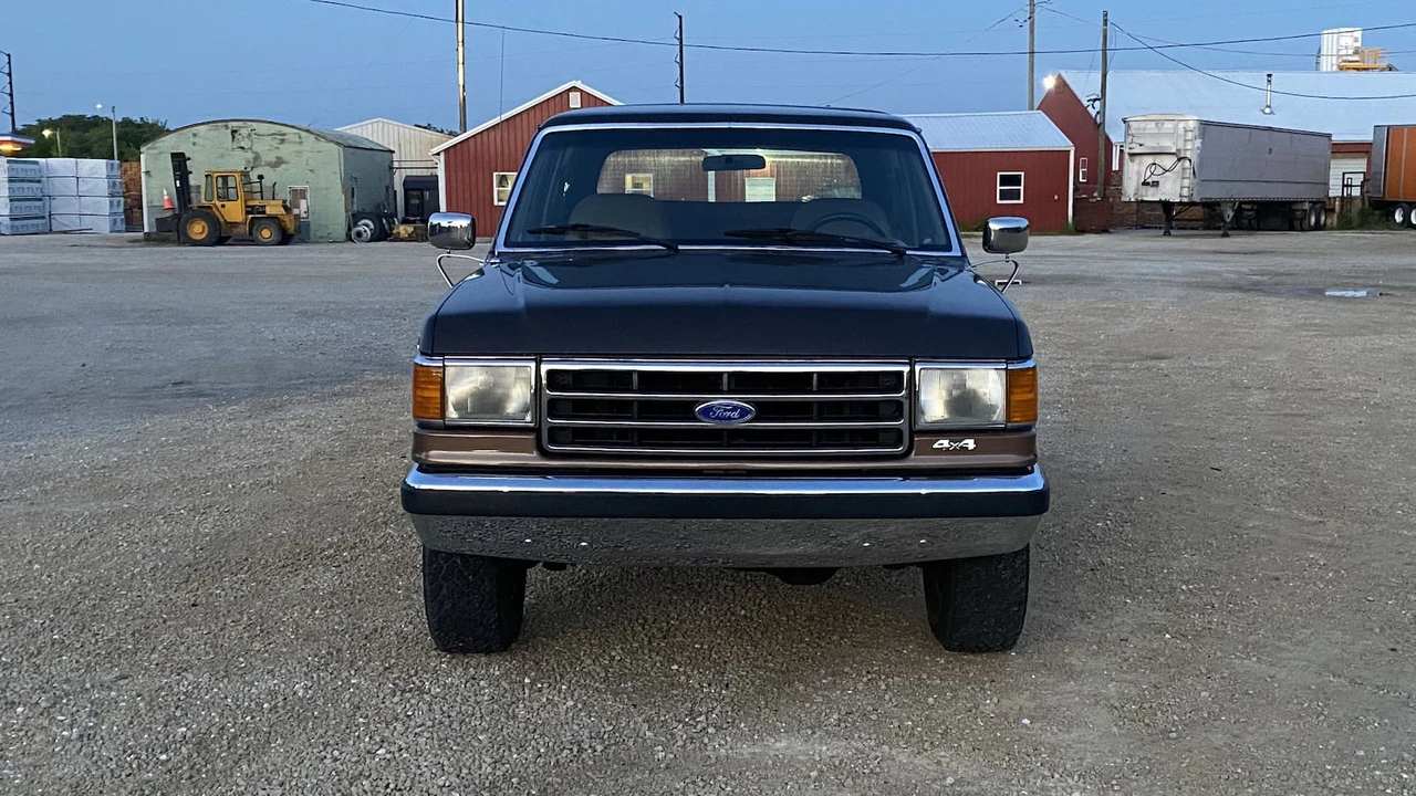 1989 Ford Bronco 4th Gen - Image 9 of 13