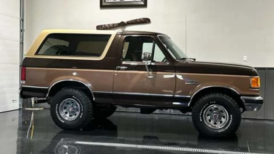 1989 Ford Bronco 4th Gen - Image 3 of 8