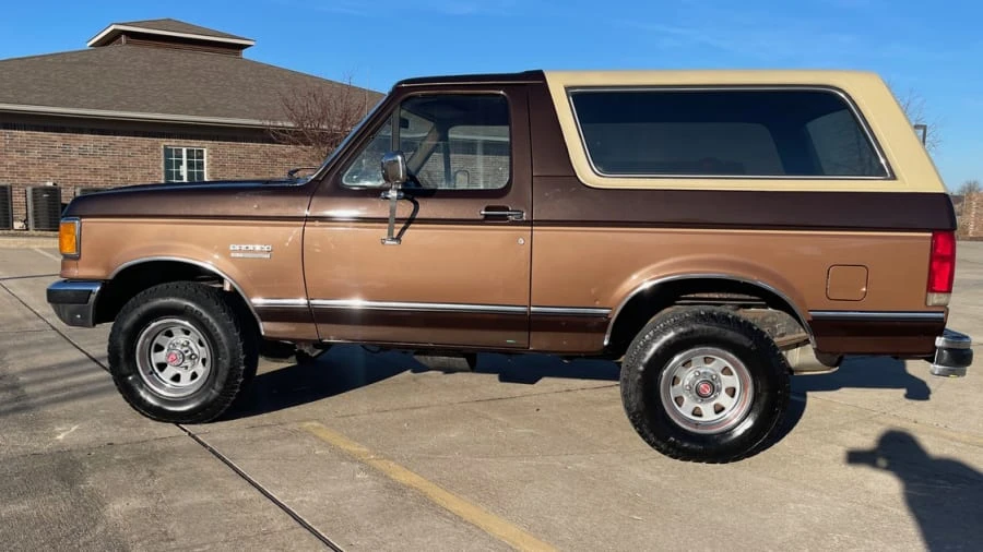 1989 Ford Bronco 4th Gen - Image 8 of 9