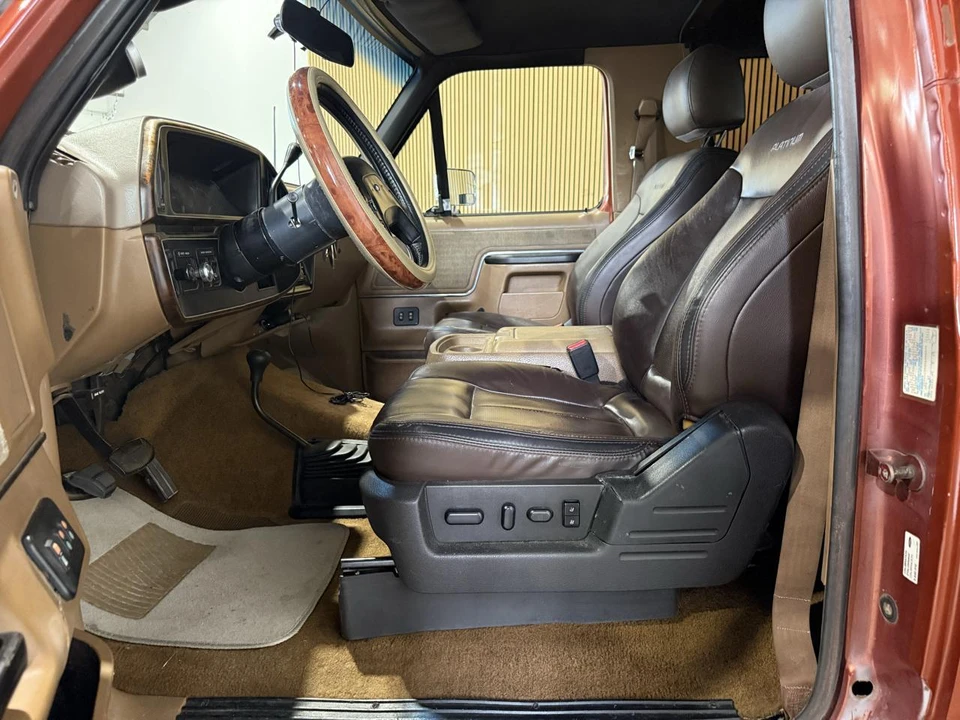 1989 Ford Bronco 4th Gen - Image 27 of 31