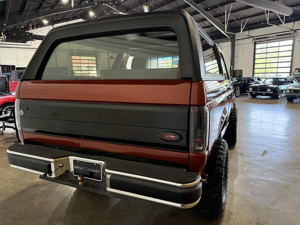 1989 Ford Bronco 4th Gen - Image 15 of 31