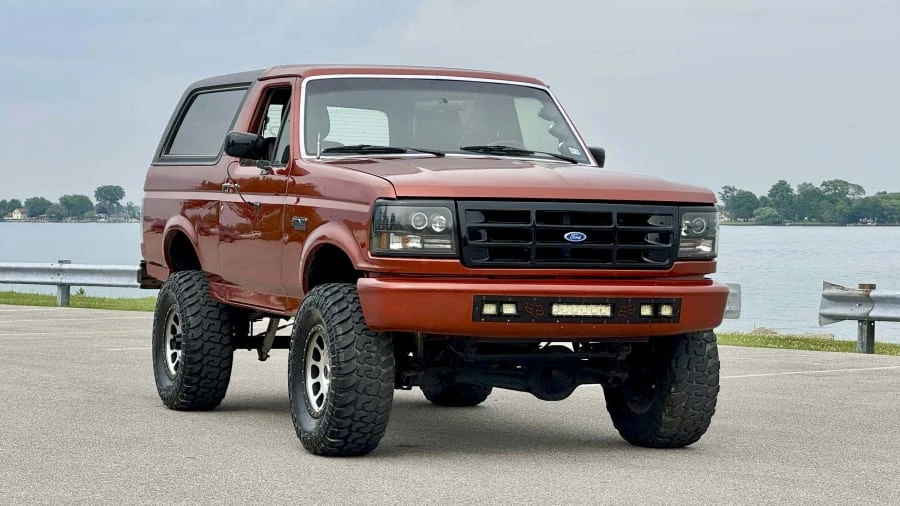 1989 Ford Bronco 4th Gen - Image 6 of 25