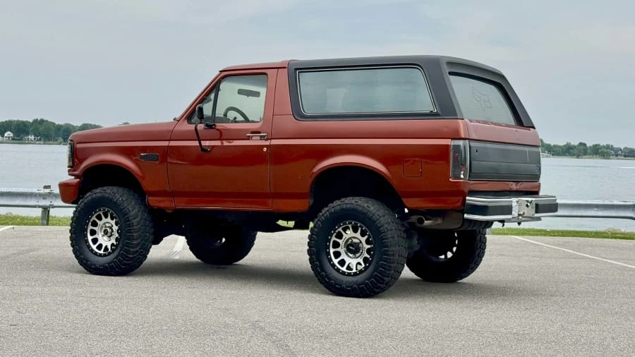 1989 Ford Bronco 4th Gen - Image 3 of 25