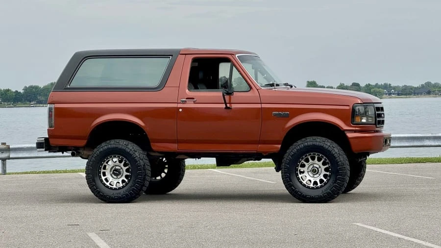 1989 Ford Bronco 4th Gen - Image 5 of 25