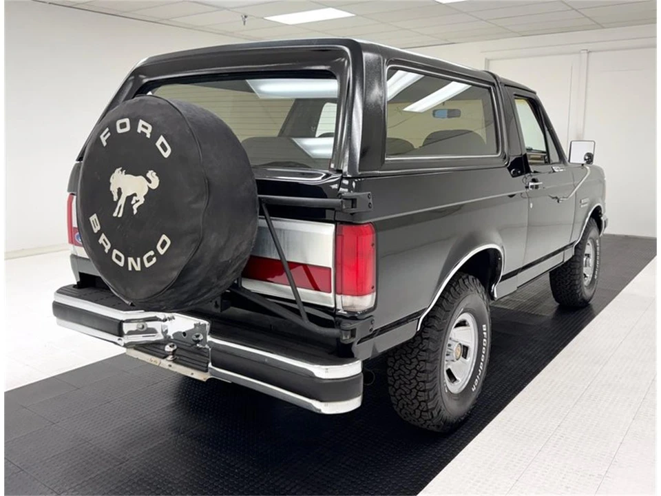 1989 Ford Bronco 4th Gen - Image 5 of 31