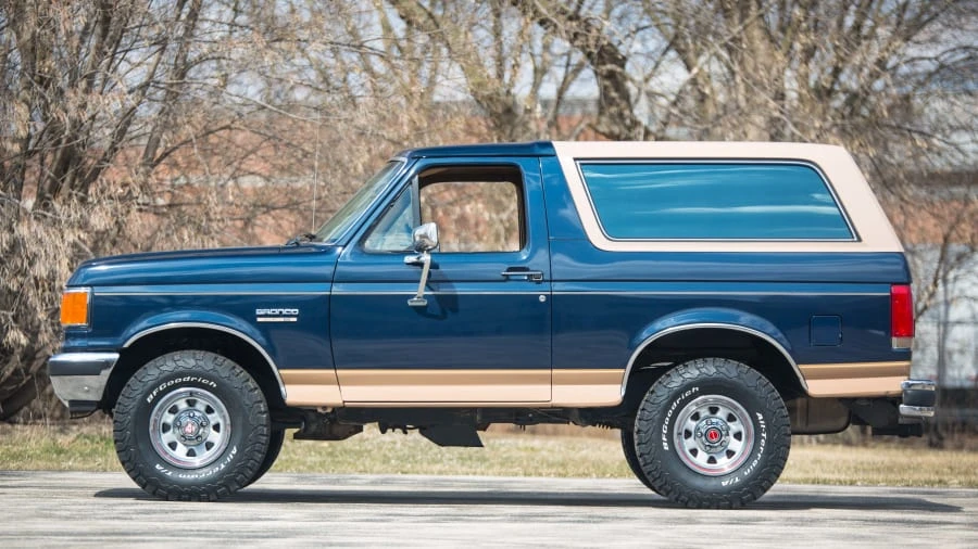 1989 Ford Bronco 4th Gen - Image 2 of 20