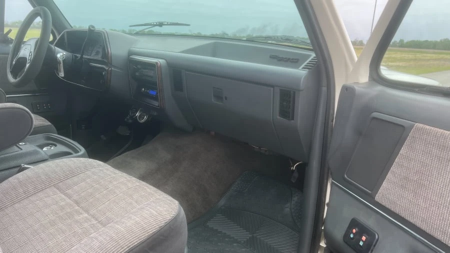 1989 Ford Bronco 4th Gen - Image 3 of 6