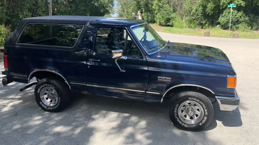 1989 Ford Bronco 4th Gen - Image 9 of 23