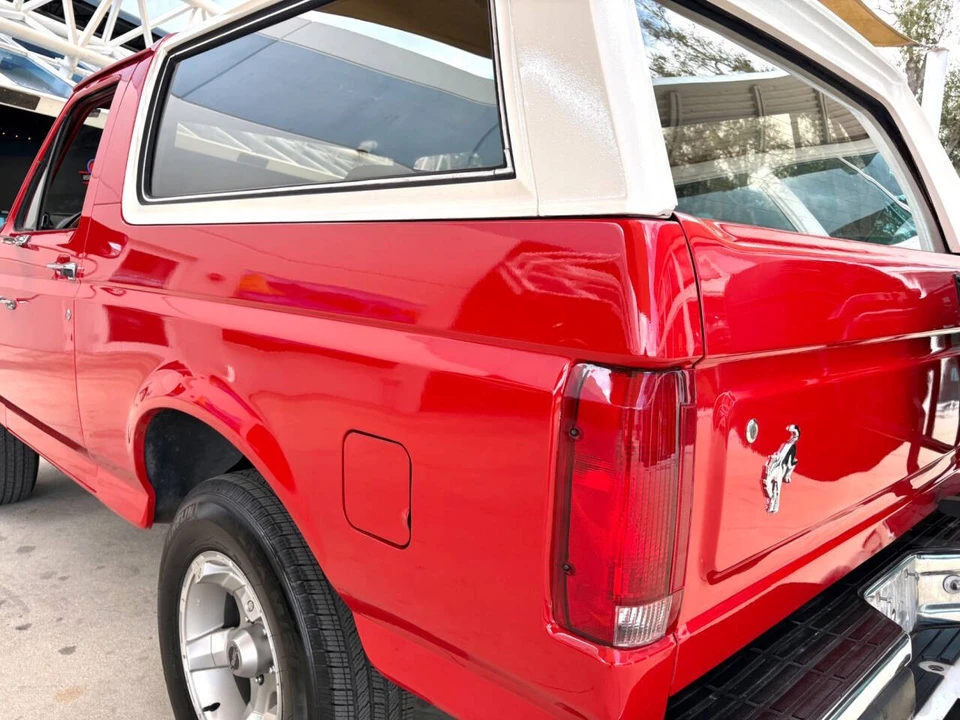 1989 Ford Bronco 4th Gen - Image 16 of 31