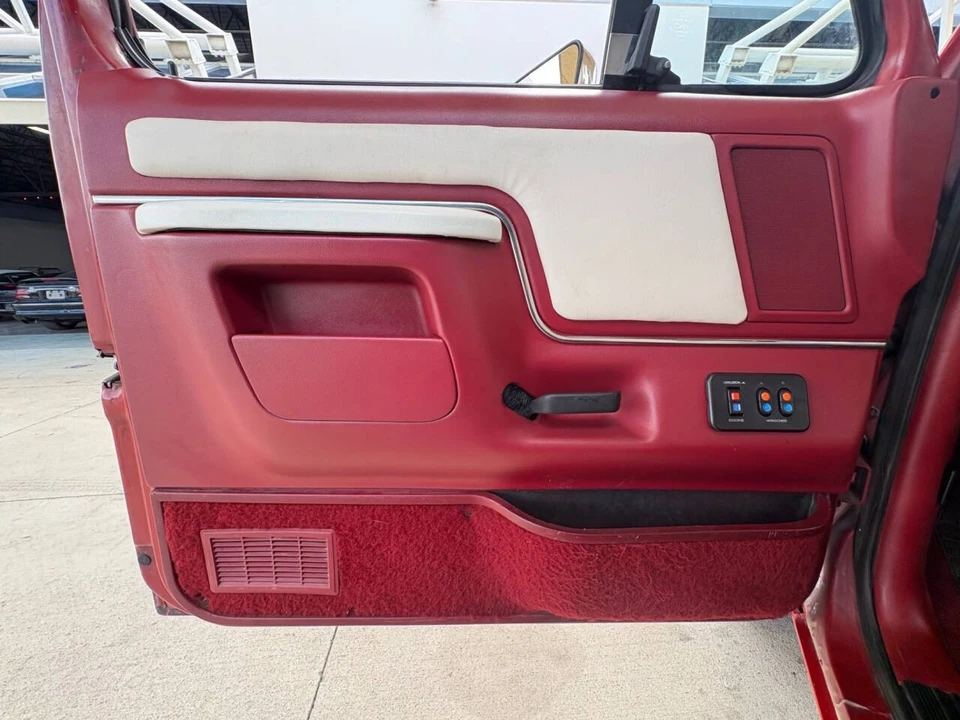 1989 Ford Bronco 4th Gen - Image 21 of 31