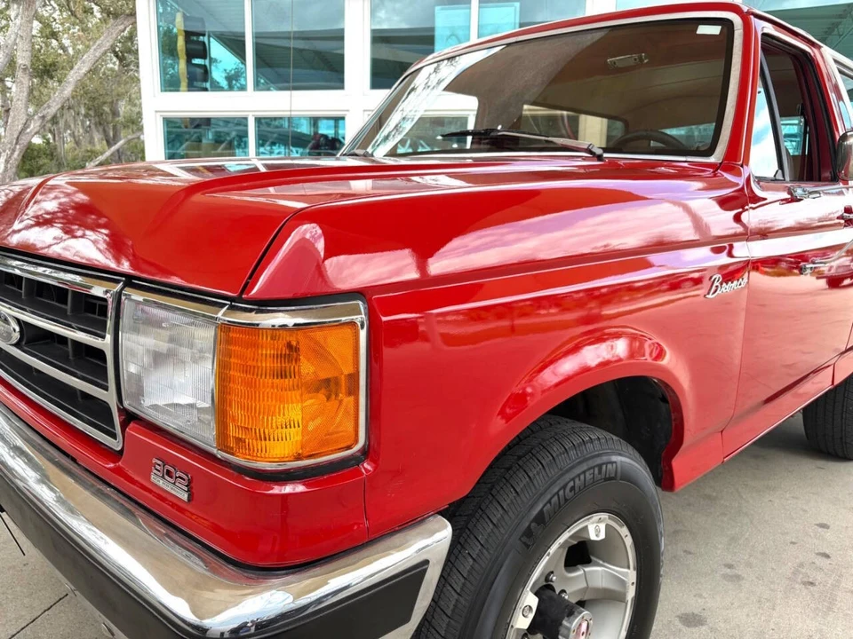 1989 Ford Bronco 4th Gen - Image 15 of 31