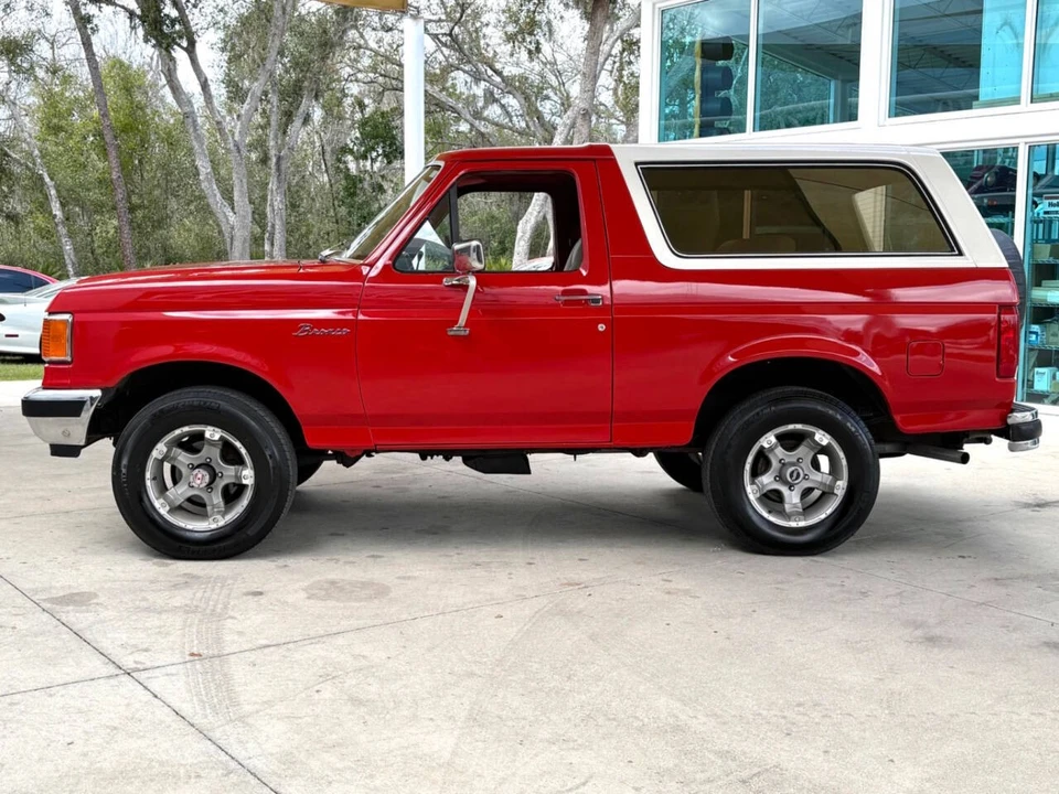 1989 Ford Bronco 4th Gen - Image 9 of 31