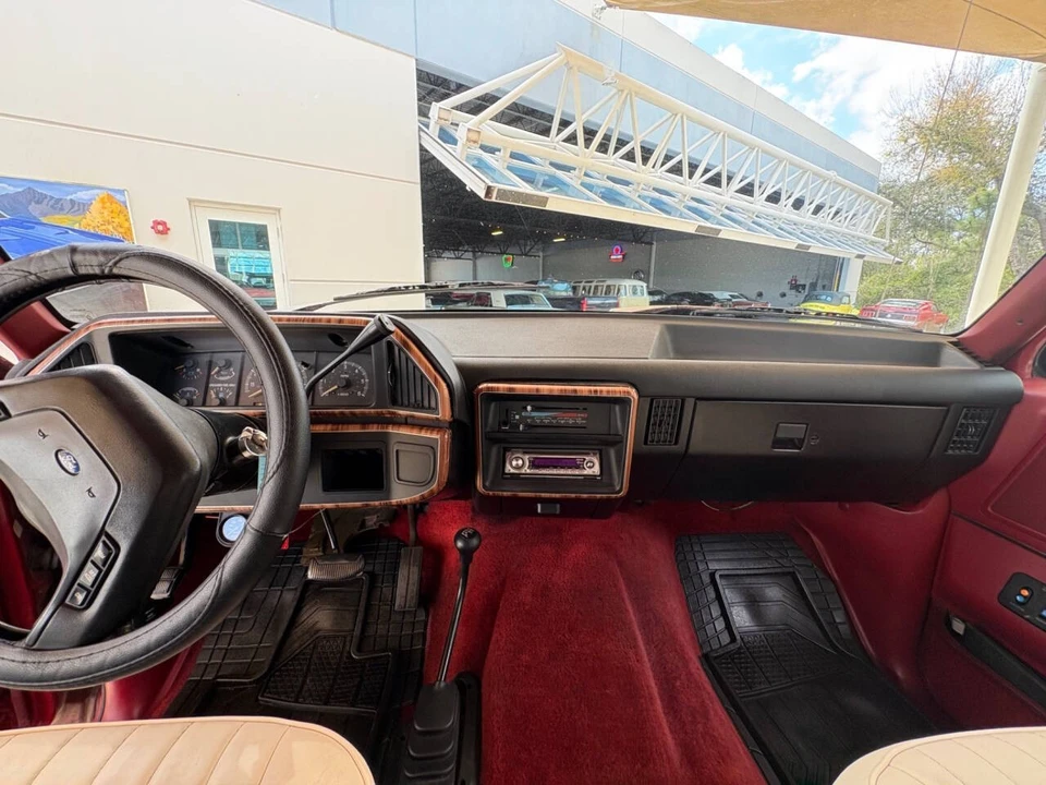 1989 Ford Bronco 4th Gen - Image 26 of 31