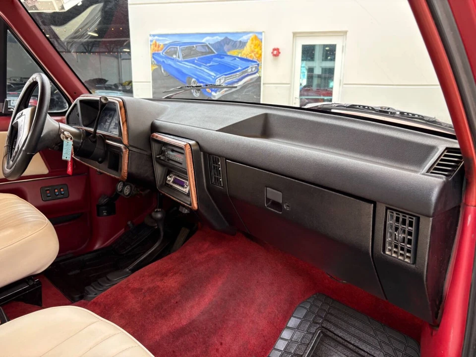 1989 Ford Bronco 4th Gen - Image 28 of 31