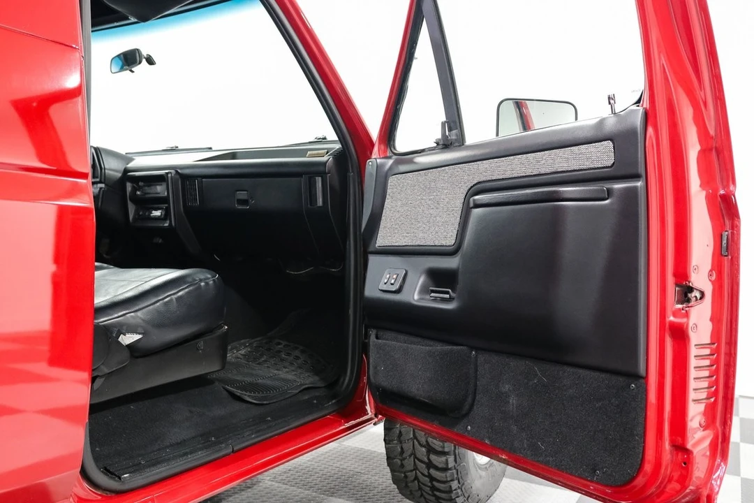 1989 Ford Bronco 4th Gen - Image 19 of 21