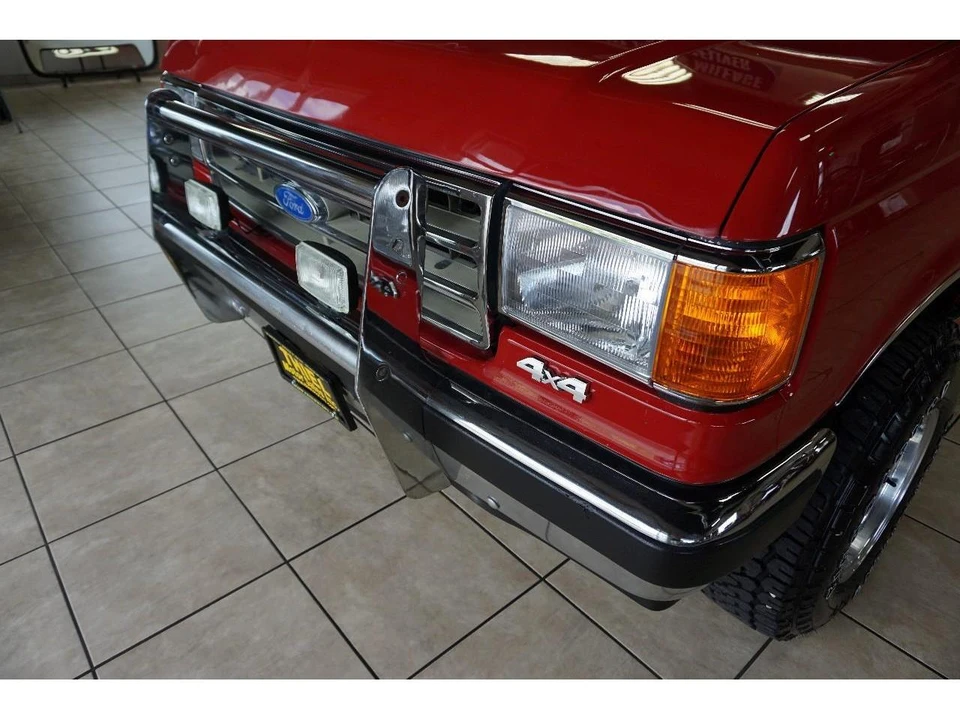 1989 Ford Bronco 4th Gen - Image 25 of 31