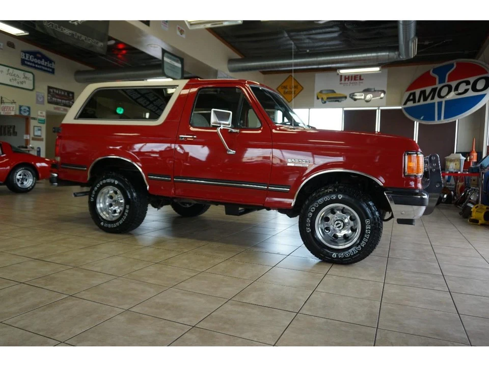 1989 Ford Bronco 4th Gen - Image 17 of 31