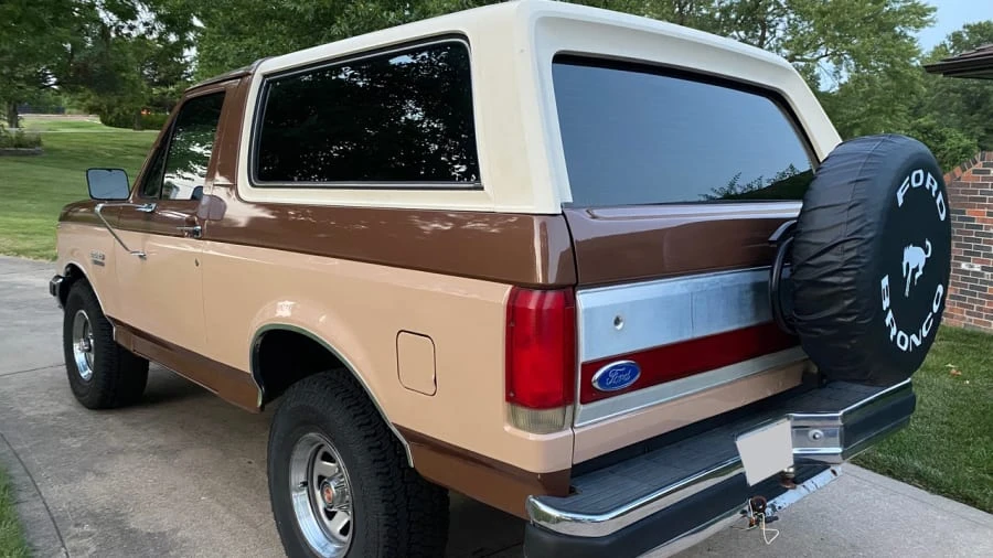 1989 Ford Bronco 4th Gen - Image 3 of 20