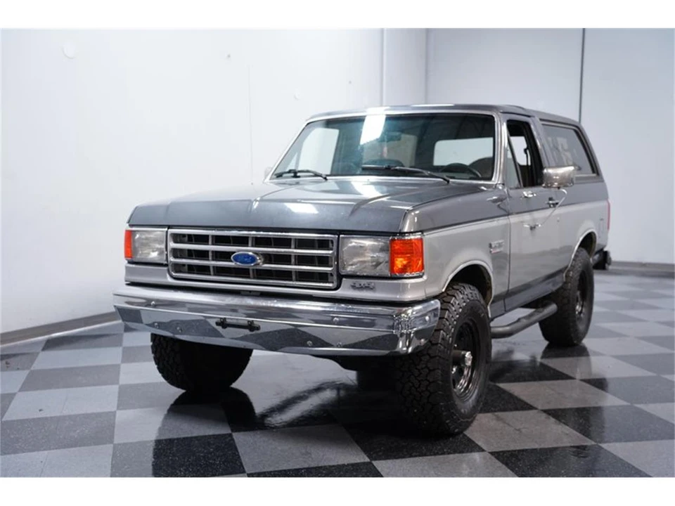 1989 Ford Bronco 4th Gen - Image 16 of 31
