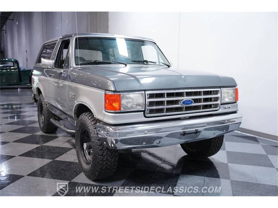 1989 Ford Bronco 4th Gen - Image 14 of 31