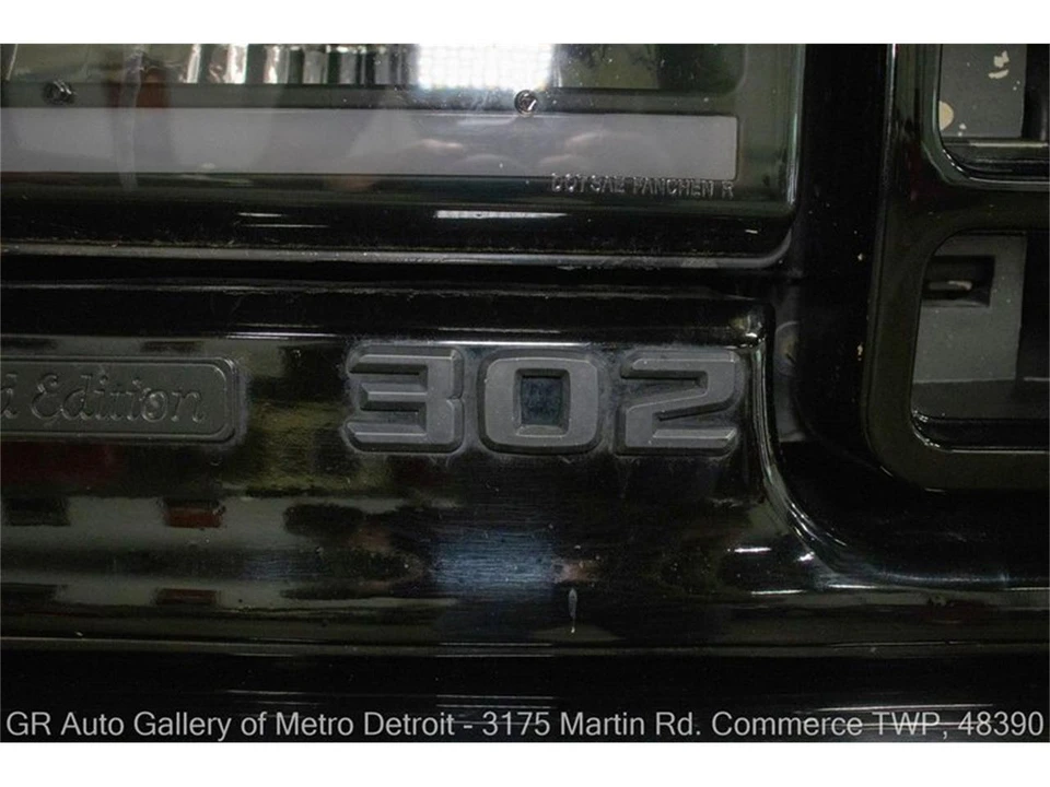 1989 Ford Bronco 4th Gen - Image 30 of 31