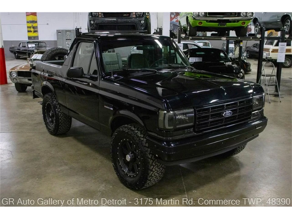 1989 Ford Bronco 4th Gen - Image 11 of 31
