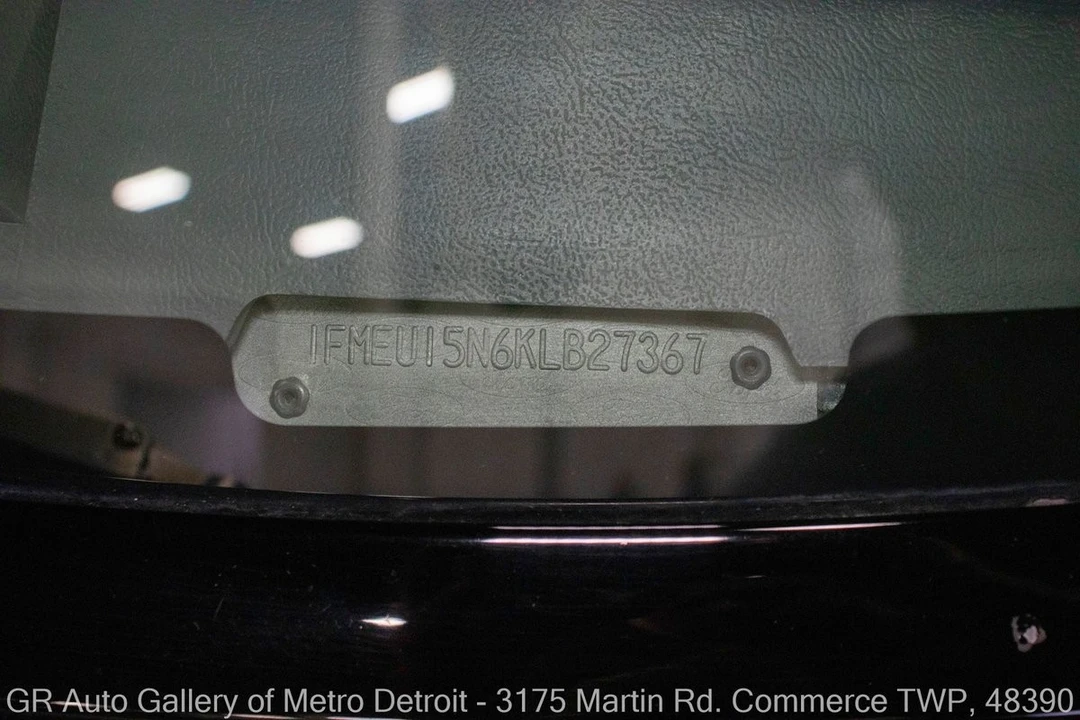 1989 Ford Bronco 4th Gen - Image 19 of 31