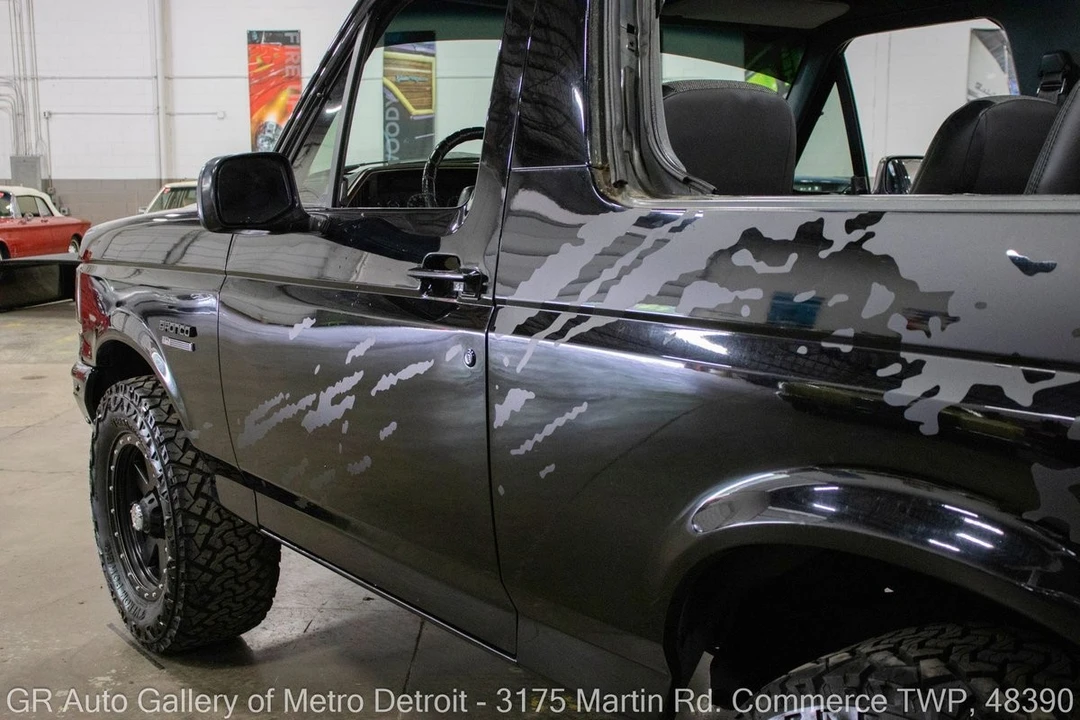 1989 Ford Bronco 4th Gen - Image 24 of 31