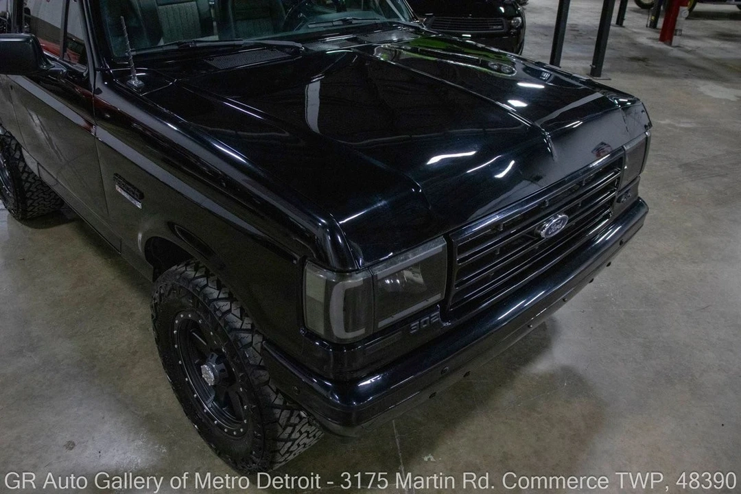 1989 Ford Bronco 4th Gen - Image 15 of 31
